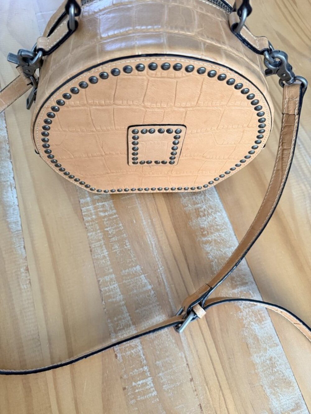 Amen Leather Jetta Round Satchel Tan Embossed Leather Studded Western Boho 8.5” - Picture 6 of 16
